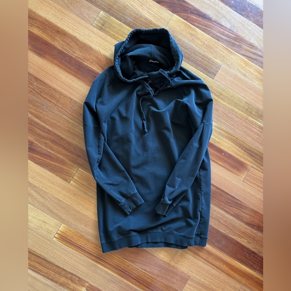 tentree Washed Black Organic Cotton Long Hoodie